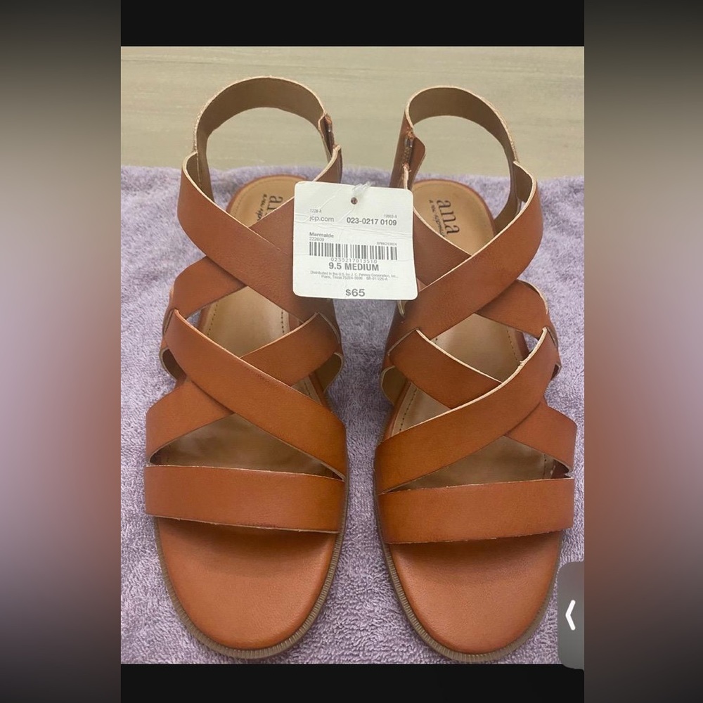 a.n.a Women's Brown Sandals